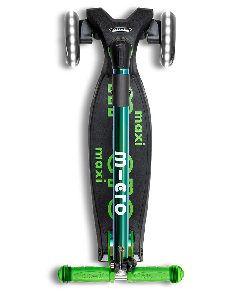 Micro Maxi Deluxe Foldable LED Neochrome scooter