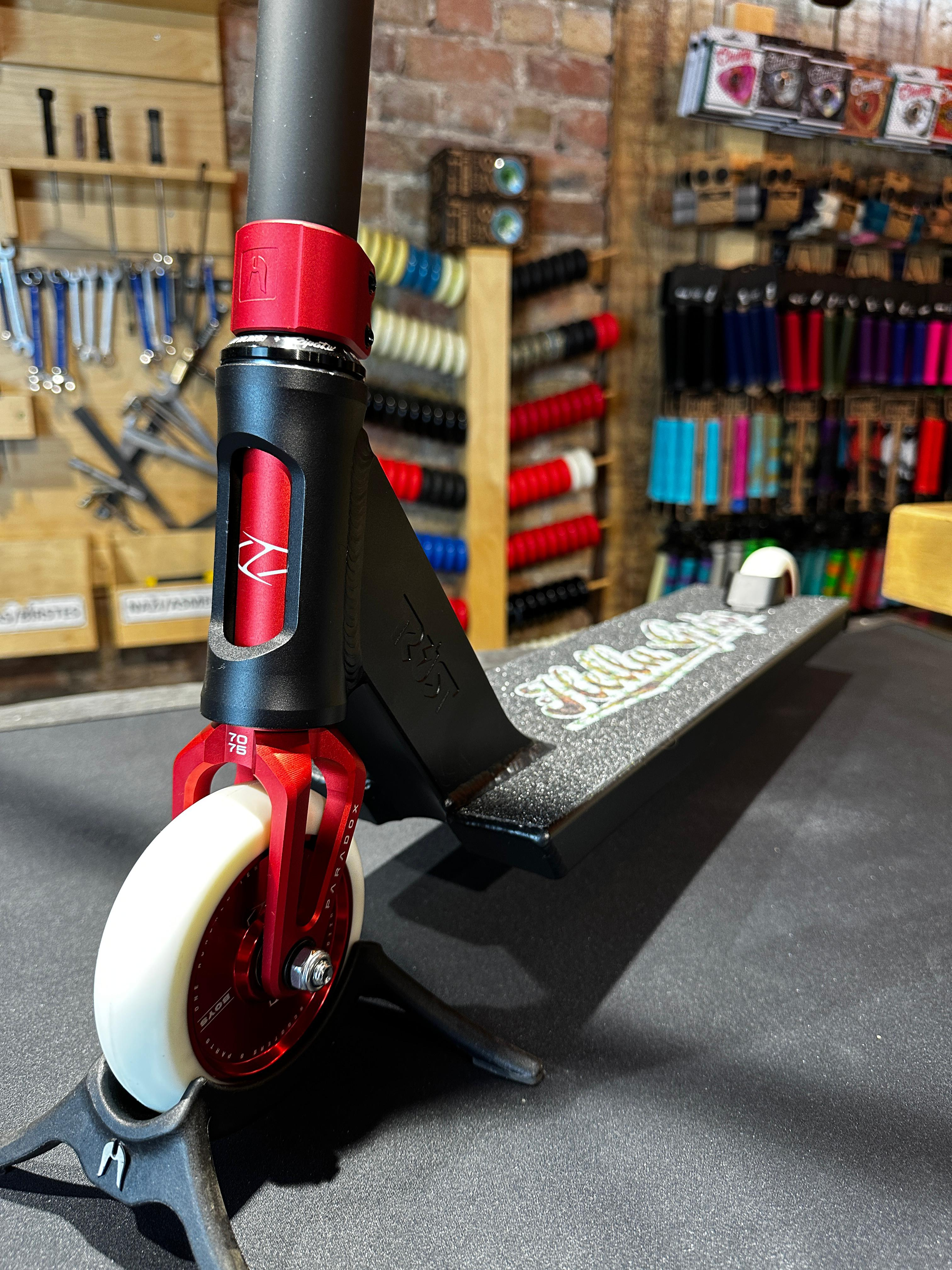 Trust Custom Pro Scooter